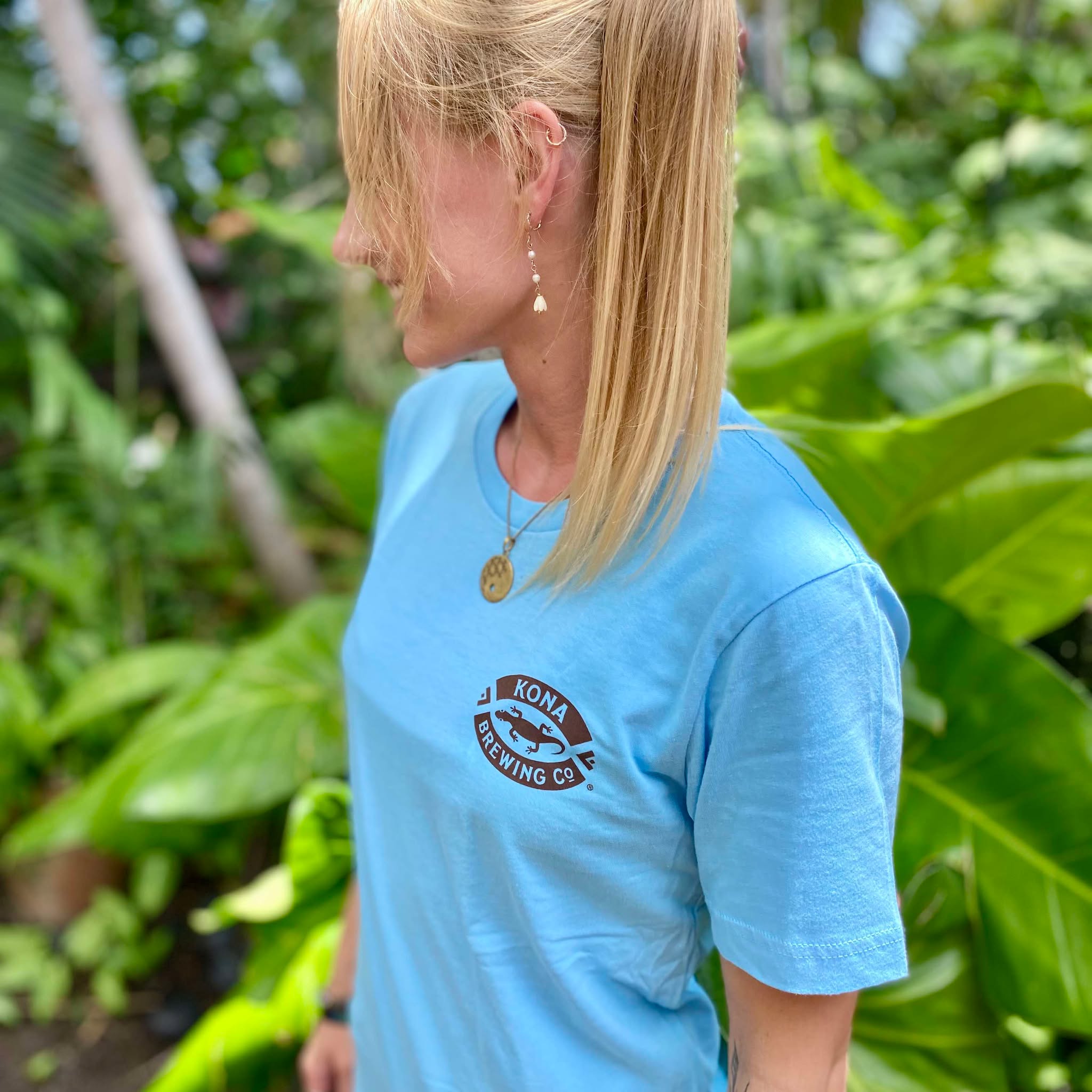 Light Blue Sunset Unisex T-Shirt – Kona Brewing Hawaiʻi | Retail