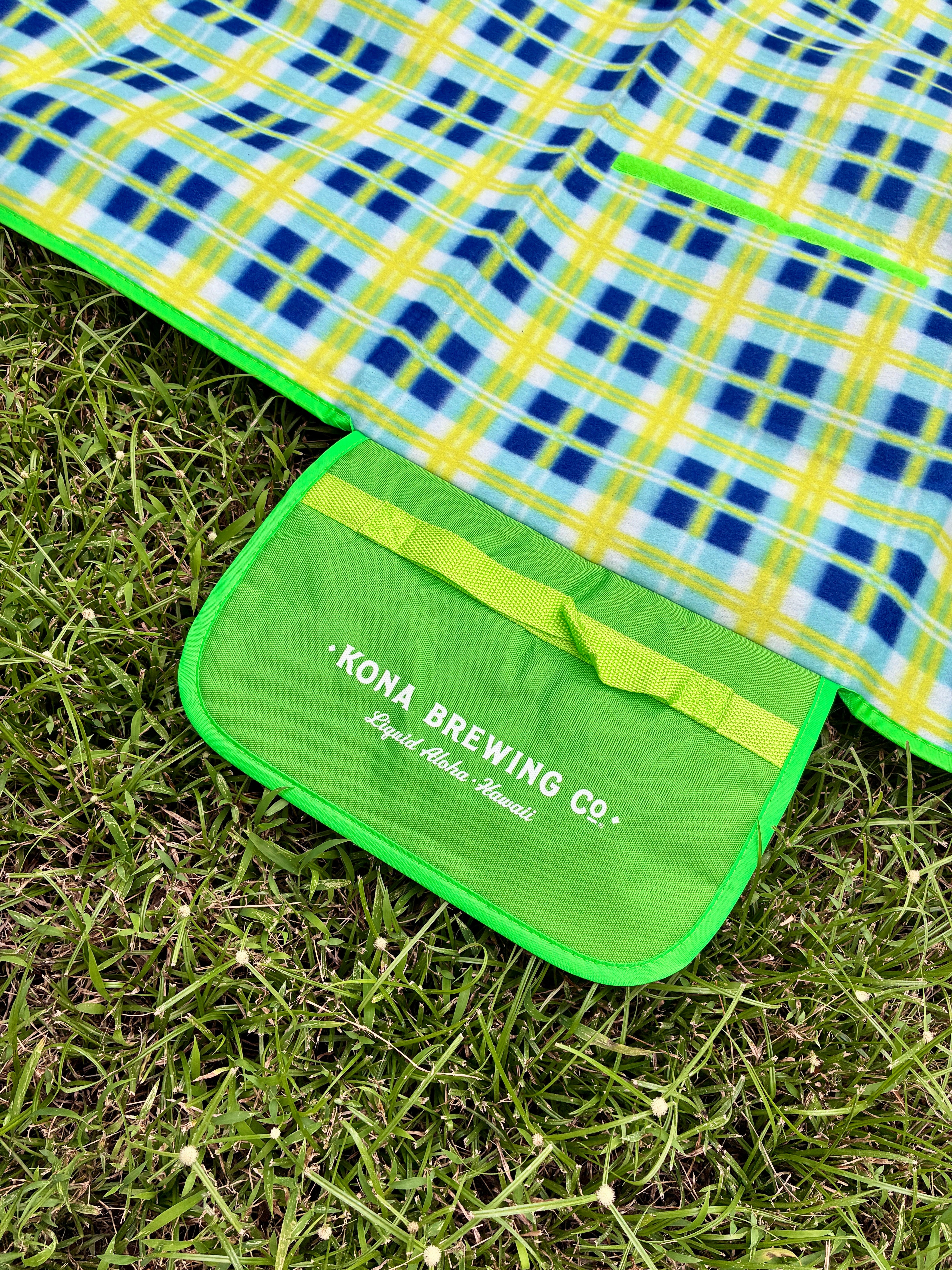 Roll Up Picnic Blanket